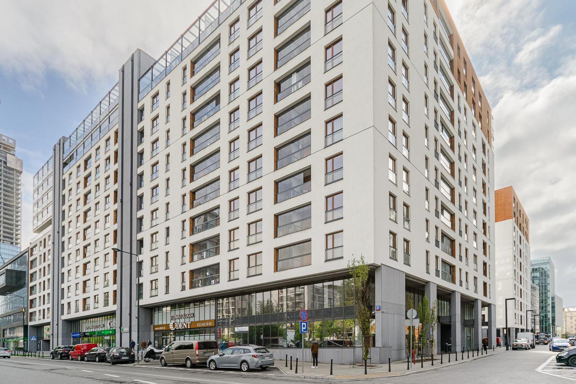 Cozy Family Apartments With Balcony Near Zlote Tarasy Varsovia Exterior foto
