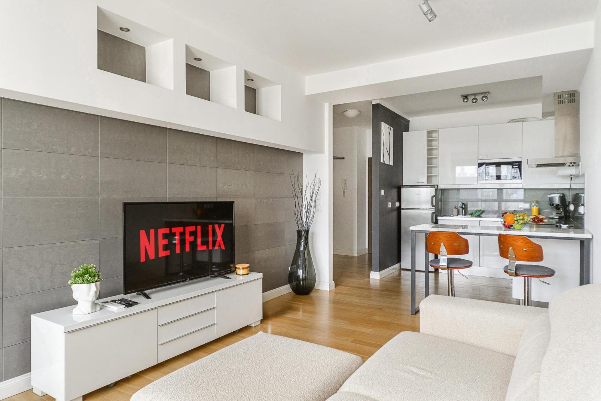Cozy Family Apartments With Balcony Near Zlote Tarasy Varsovia Exterior foto